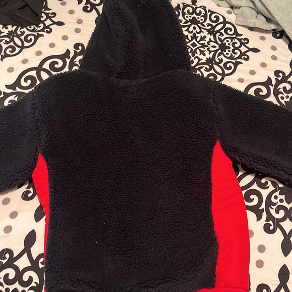 RICKY MASSIVE POLAR JACKET (Aritzia) - Picture 3 of 3